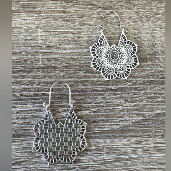 Bohemian hoop earrings N181 - Picture 2 of 2